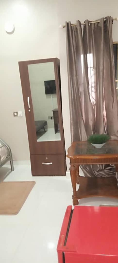 Taifa The Winford Boutique Hotel Achimota חדר תמונה