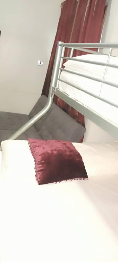 Taifa The Winford Boutique Hotel Achimota חדר תמונה