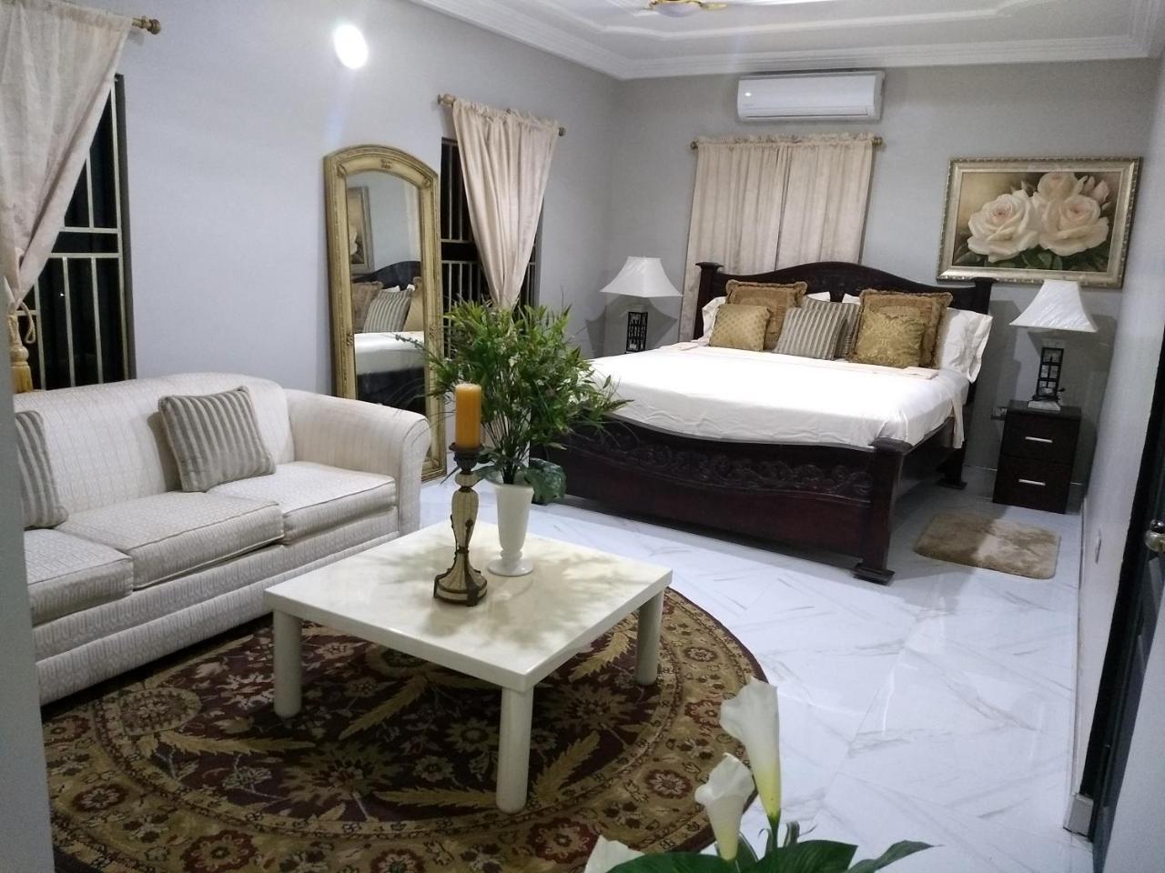 Taifa The Winford Boutique Hotel Achimota מראה חיצוני תמונה