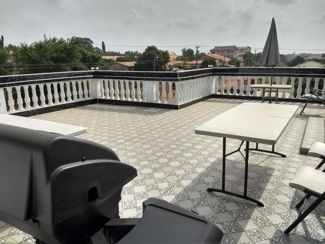 Taifa The Winford Boutique Hotel Achimota מראה חיצוני תמונה